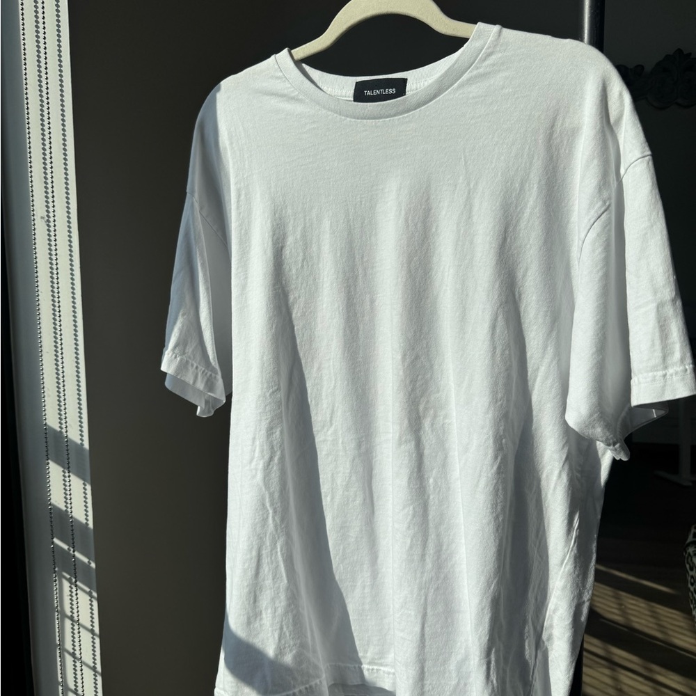 TALENTLESS Classic White Short Sleeve Tee